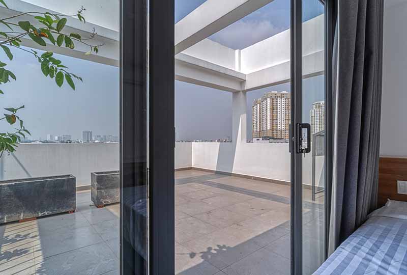 Studio flat for rent on Thao Dien, District 2, Saigon come with full of services