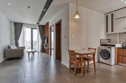 Spacious one bedroom serviced apartment on Thao Dien for rent