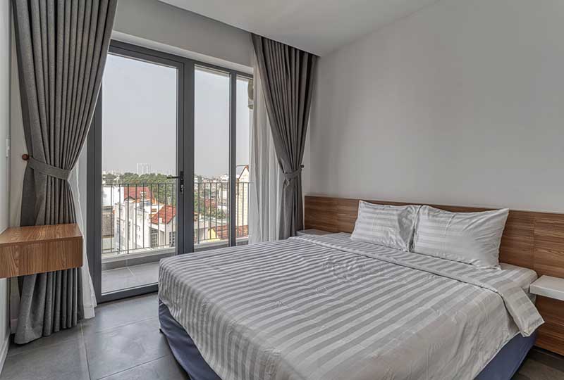 Spacious one bedroom serviced apartment on Thao Dien for rent