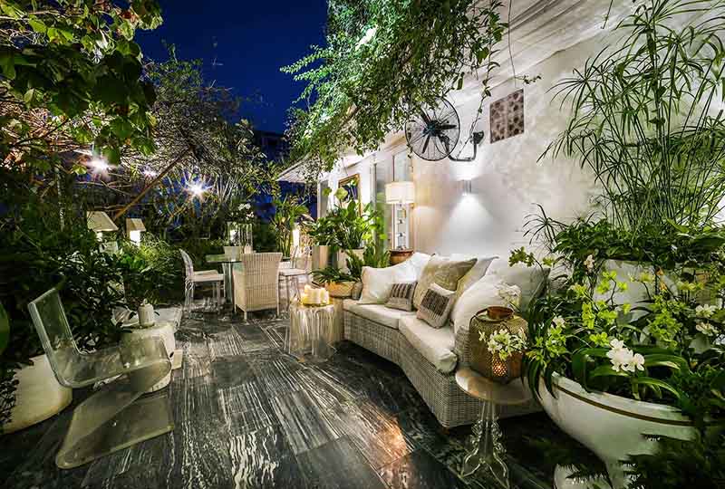 Cozy serviced apartment rental in District 1 Saigon City Center
