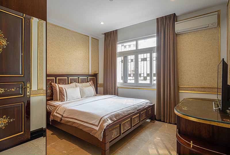 Serviced apartment for lease next to Ben Thanh Market, District 1 - Vintage Style