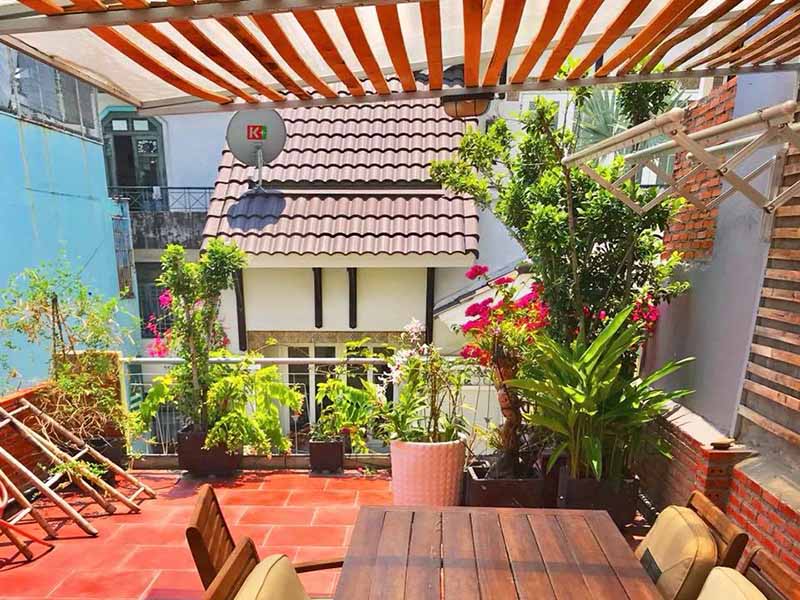 Studio for rent in District 1 Dinh Tien Hoang St come with fully services