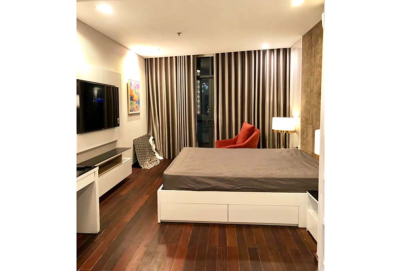 Luxury apartment for rent on Ngo Tat To Street - City Garden Building