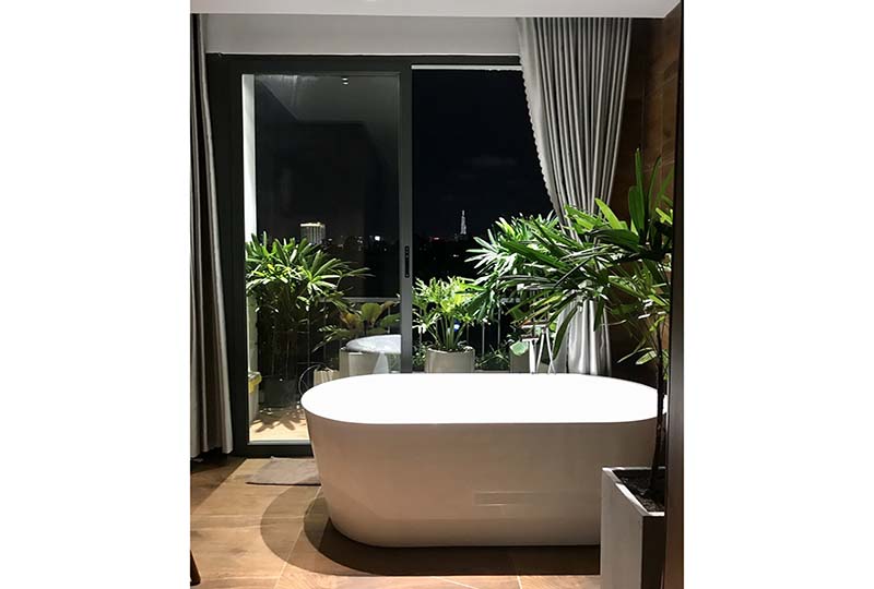 Luxury serviced apartment for rent in District 10 Saigon City Center