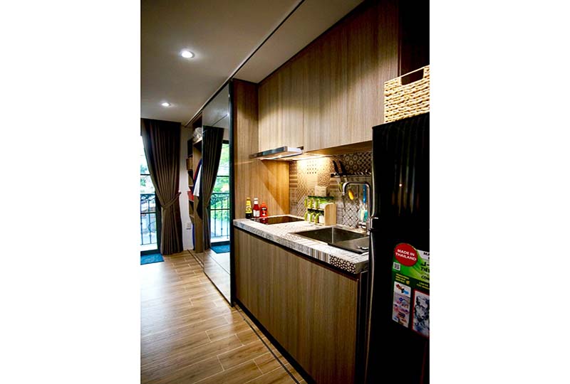 Spacious studio serviced apartment renting in Tan Binh District Saigon