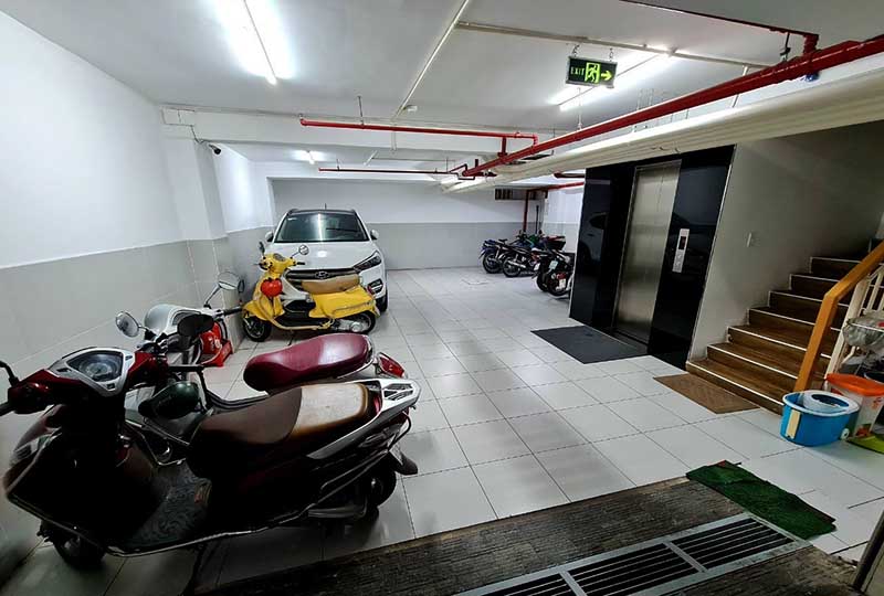 Spacious studio serviced apartment renting in Tan Binh District Saigon