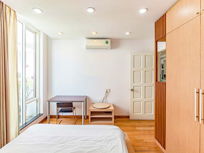 Cozy serviced apartment renting in Phu Nhuan District, Phan Xich Long area