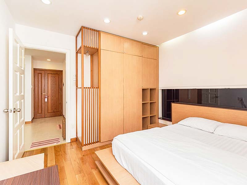 Cozy serviced apartment renting in Phu Nhuan District, Phan Xich Long area