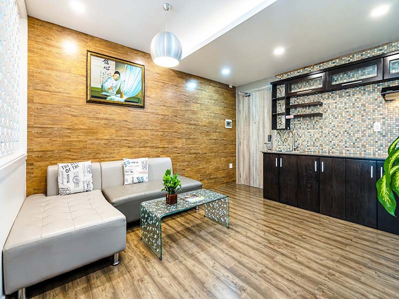 Nice serviced apartment renting on Hoang Dieu St, Phu Nhuan Dist, Next to The Airport