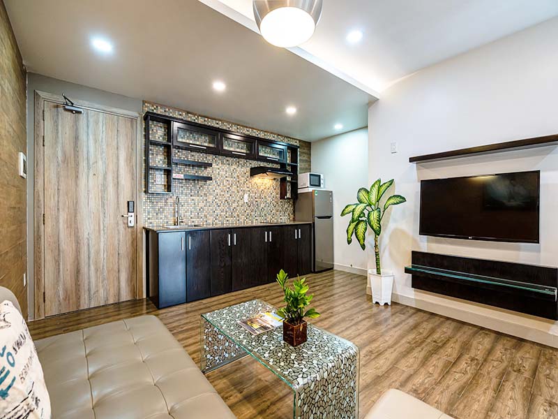 Nice serviced apartment renting on Hoang Dieu St, Phu Nhuan Dist, Next to The Airport