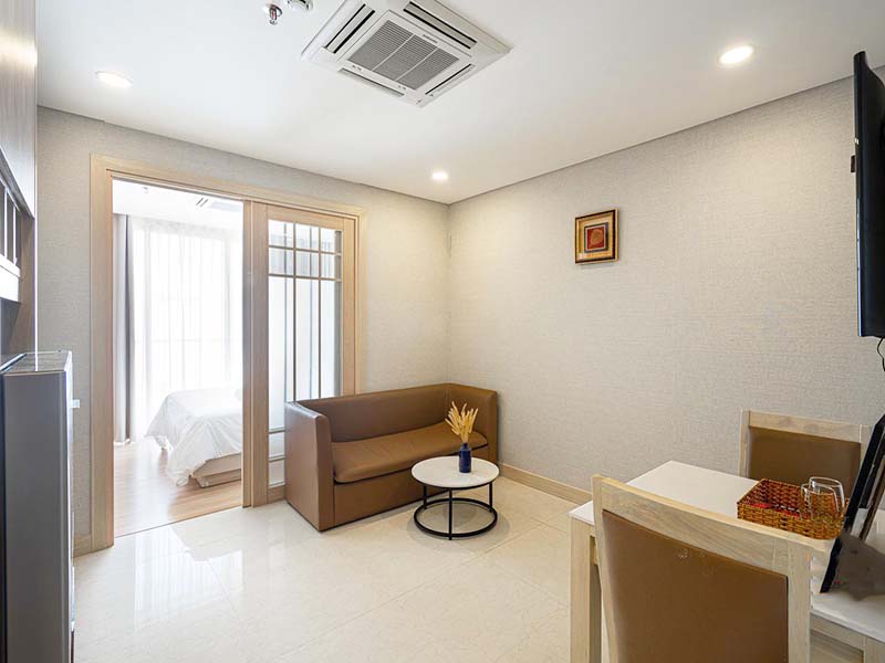 One bedrooms serviced apartment for rent on Tan Dinh Area District 1