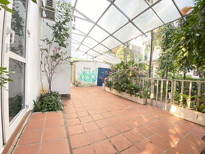 Windy villa for rent in Thao Dien area, District 2, Thu Duc City.