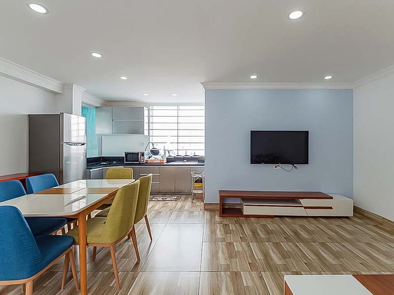 Two bedrooms apartment for rent on Le Van Sy Street come with full of services