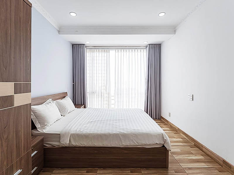 Two bedrooms apartment for rent on Le Van Sy Street come with full of services