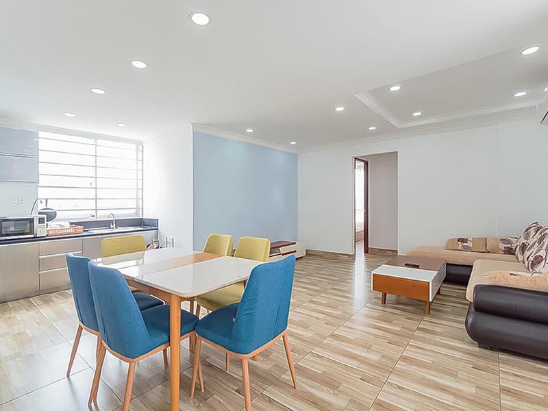 Two bedrooms apartment for rent on Le Van Sy Street come with full of services