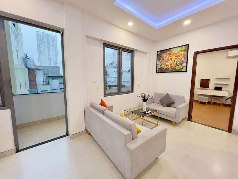 Spacious serviced apartment for rent in District 1 Ho Chi Minh City