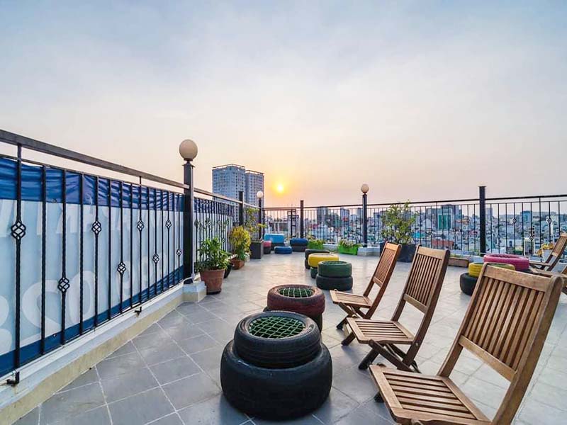 Canal view serviced aparment leasing in Phu Nhuan District Saigon City Center