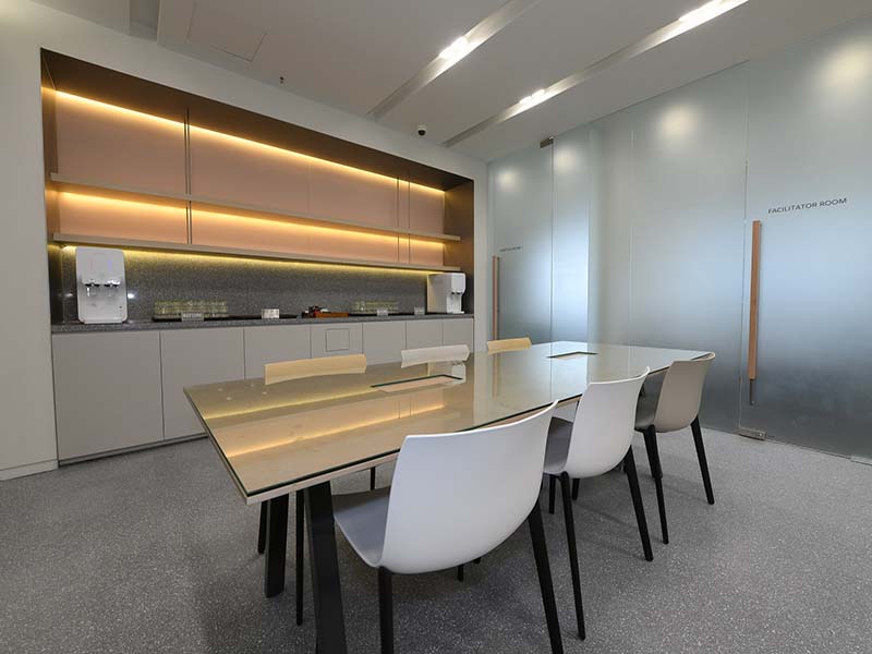 Office for lease in District 1 Le Thanh Ton Street, Saigon City Center