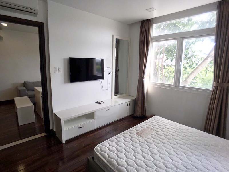 Cozy canal view apartment for rent on Truong Sa St, Phu Nhuan District
