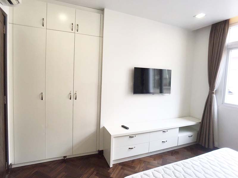 Cozy canal view apartment for rent on Truong Sa St, Phu Nhuan District