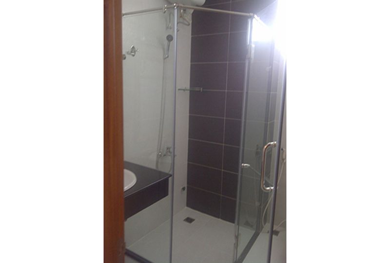 Serviced apartment for rent on Nguyen thi Minh Khai street District 1 .