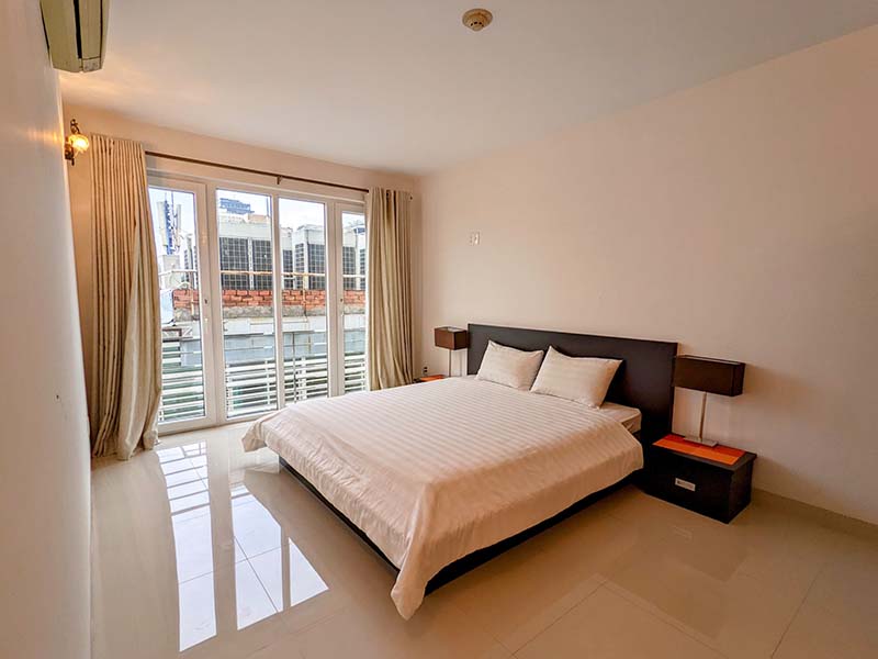 Windy serviced apartment for rent in District 3 Saigon Urban District