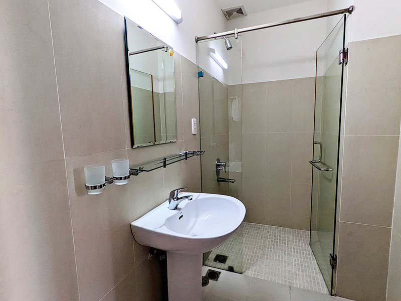 Windy serviced apartment for rent in District 3 Saigon Urban District
