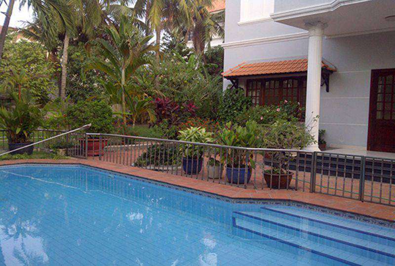 Villa for rent on Dang Huu Pho street Thao Dien District 2 .