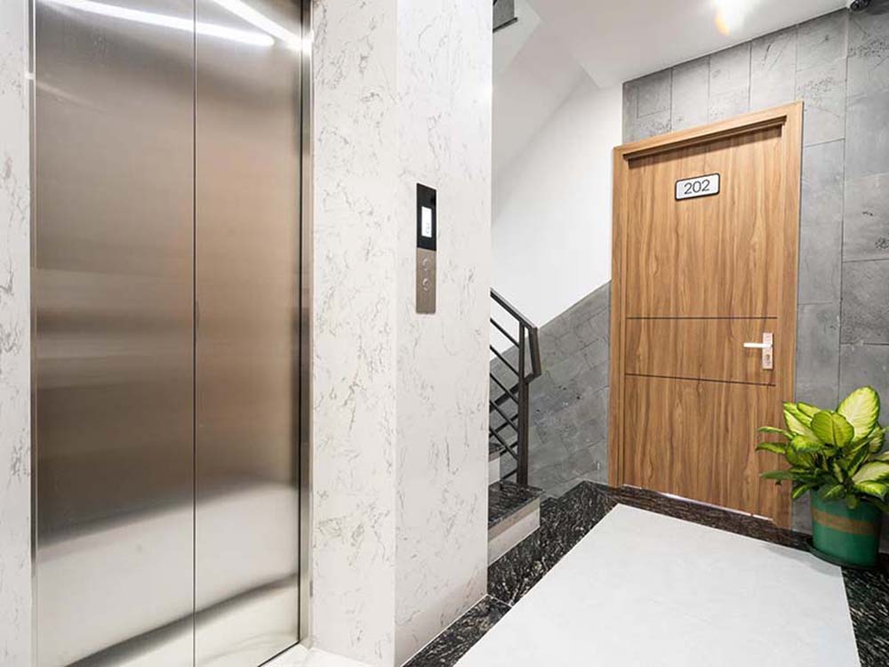Studio apartment for rent in Binh Thanh District Nguyen Gia Tri Street 