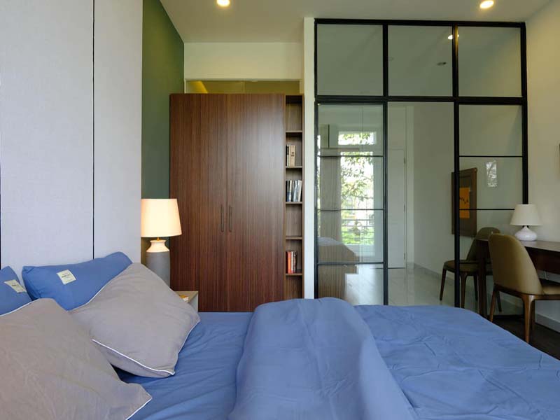 Canal view serviced apartment for rent in District 1 Hoang Sa Street