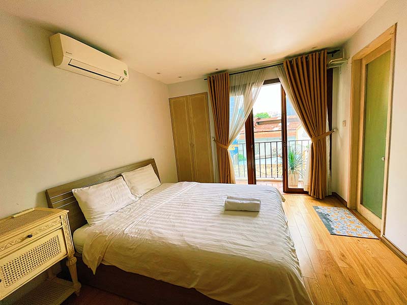 Unique serviced apartment for rent in Phu Nhuan District Saigon City Center