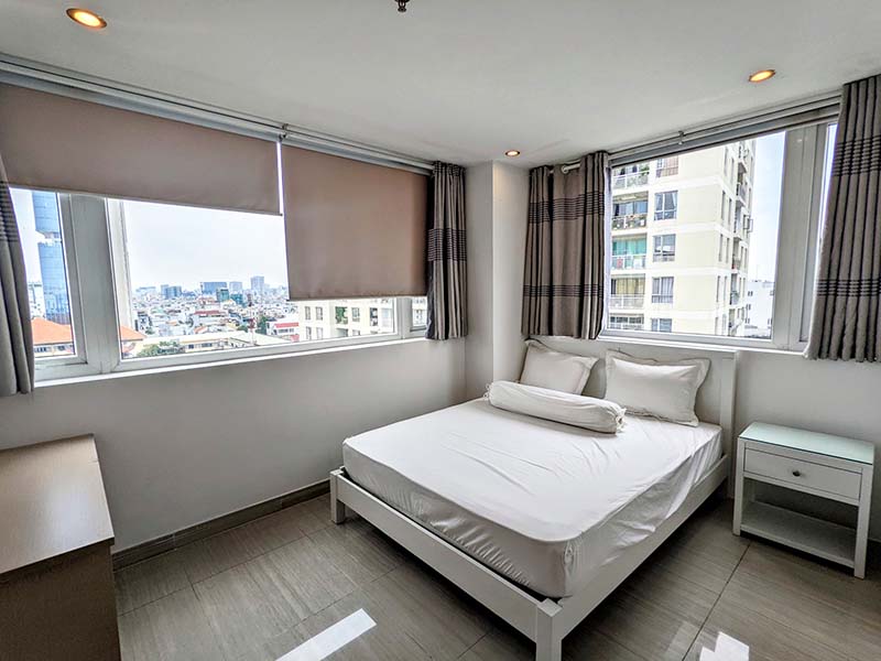 Penthouse apartment for rent in Phu Nhuan District Nguyen Thuong Hien Street