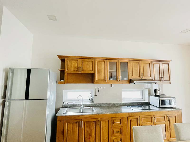 Spacious serviced apartment for lease on Truong Dinh Street, District 3