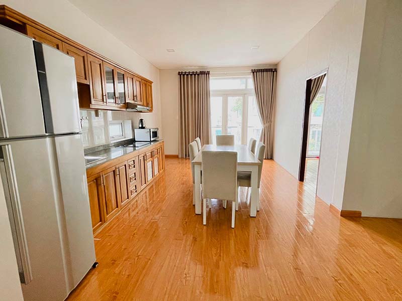 Spacious serviced apartment for lease on Truong Dinh Street, District 3