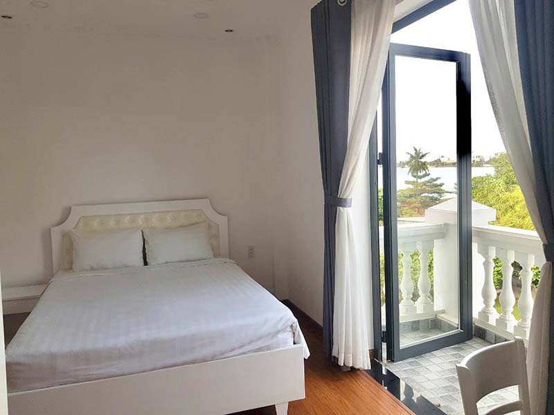 One bedroom riverside apartment for rent on Thao Dien, Thu Duc City