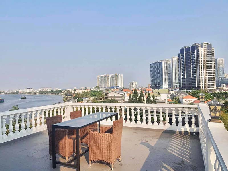 Windy serviced apartment for rent has riverview on Thao Dien District 2