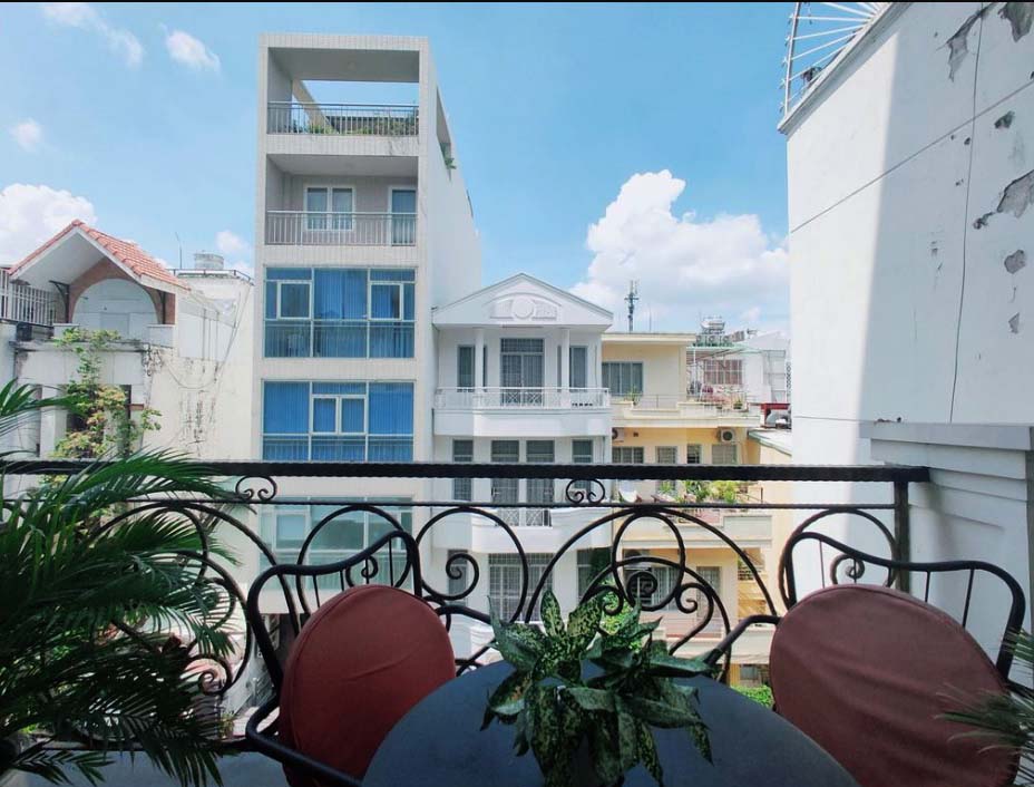 Studio serviced apartment for rent on Dakao Ward District 1 Saigon