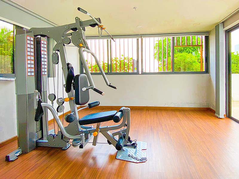 Modern serviced apartment renting in Phu Nhuan District Saigon City Center