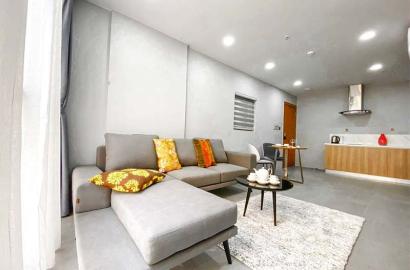 Modern serviced apartment renting in Phu Nhuan District Saigon City Center