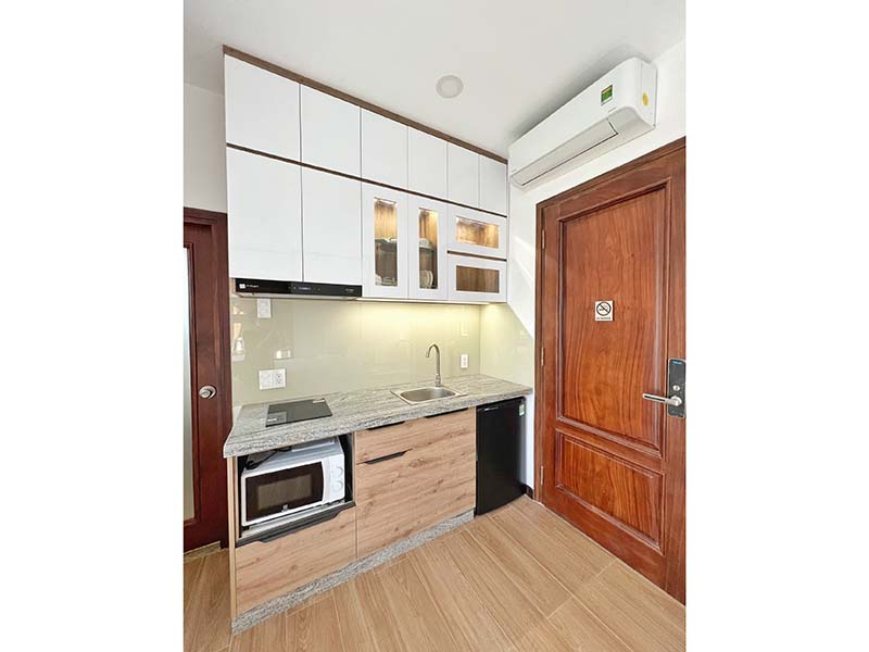 Riverside studio flat renting on Truong Sa Street Phu Nhuan District HCMC
