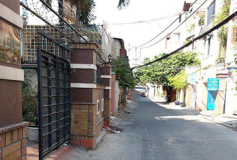 Villa for rent on Thanh Thai street Ward 12 District 10