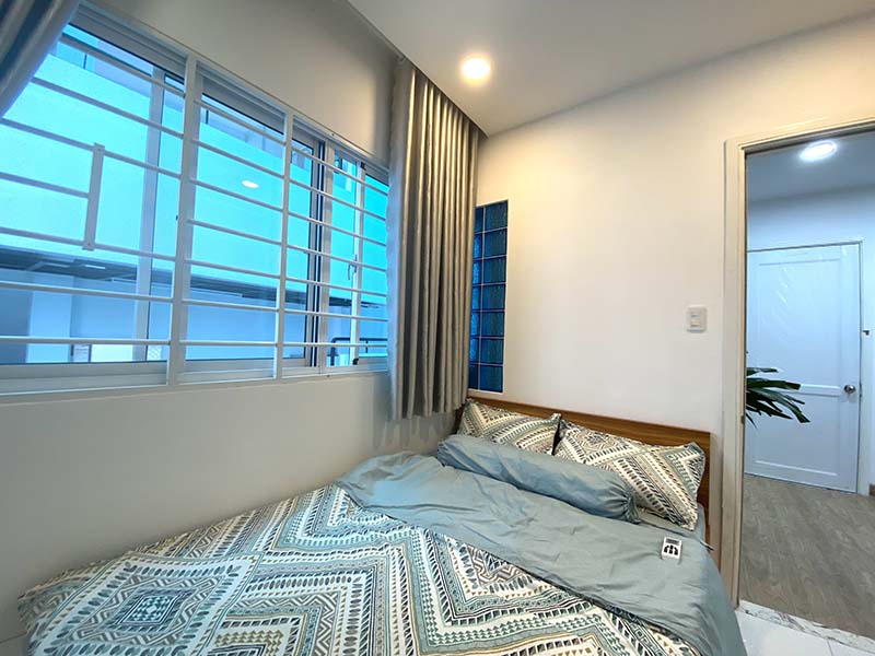 Single bedroom serviced flat for rent on Phu Nhuan Dist, Phan Dang Luu St
