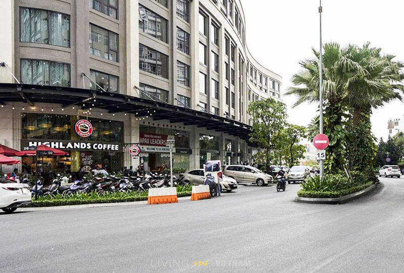 Nice apartment for rent in Saigon Pearl Binh Thanh District , Nguyen Huu Canh street .
