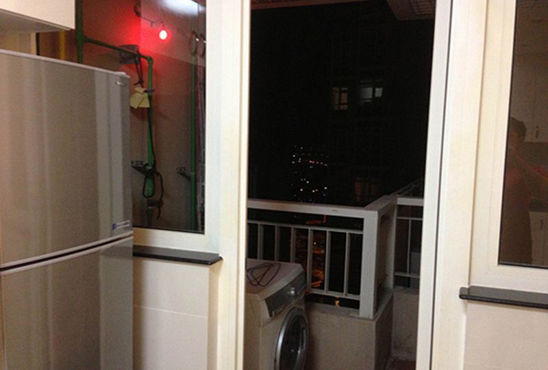 Nice apartment for rent in Saigon Pearl Binh Thanh District , Nguyen Huu Canh street .