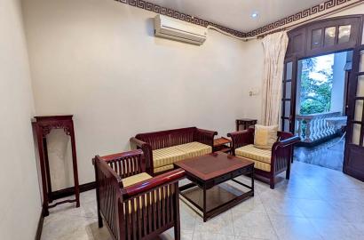 Vintage apartment leasing in Phu Nhuan District Truong Quoc Dung Street