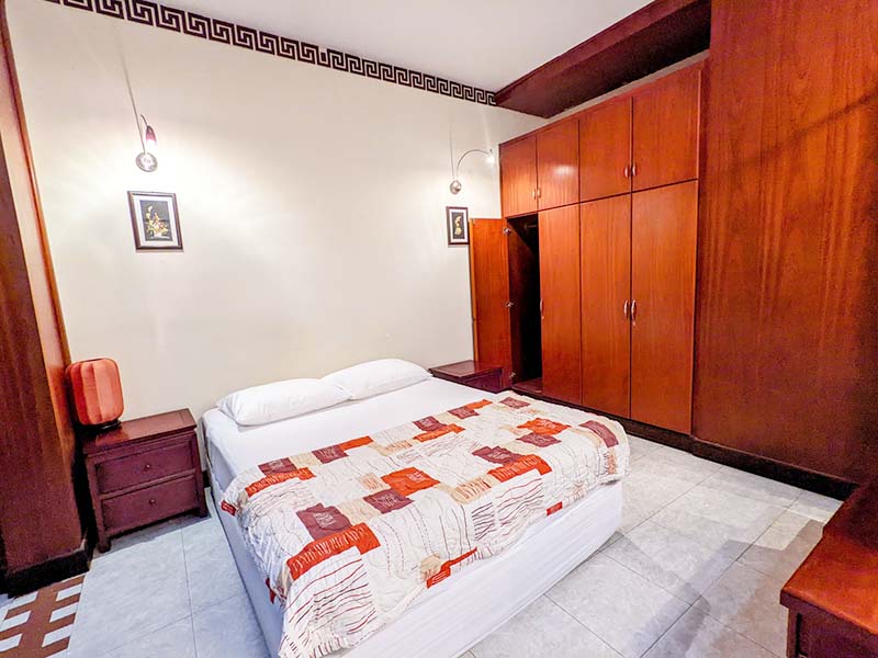 Vintage apartment leasing in Phu Nhuan District Truong Quoc Dung Street