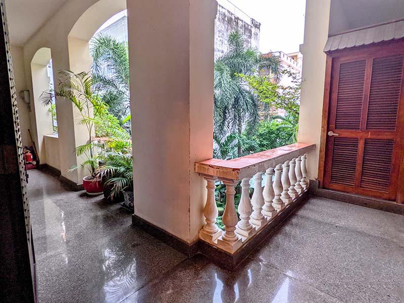 Vintage apartment leasing in Phu Nhuan District Truong Quoc Dung Street