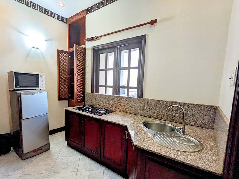 Vintage apartment leasing in Phu Nhuan District Truong Quoc Dung Street