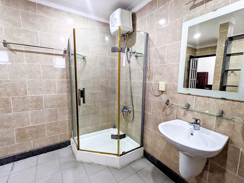 Windy studio apartment for lease in Phu Nhuan District - Vintage style