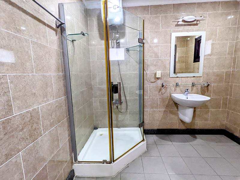 Windy studio apartment for lease in Phu Nhuan District - Vintage style